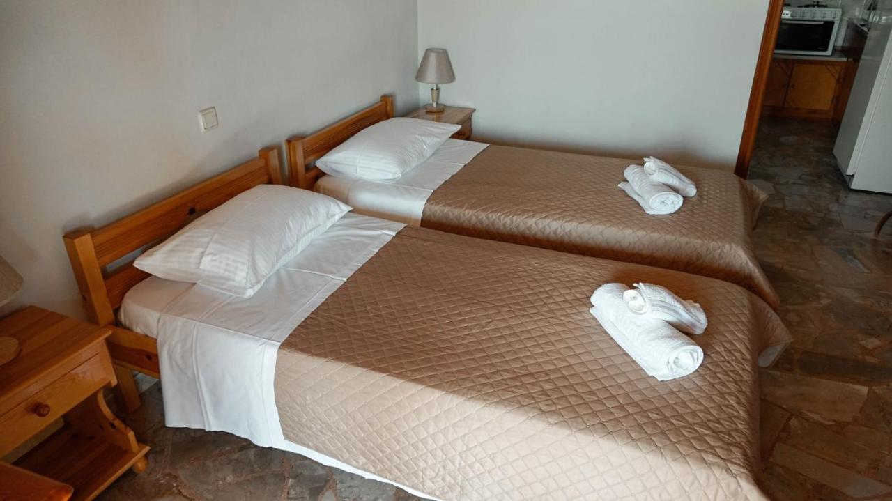 Soula Rooms Kini Esterno foto